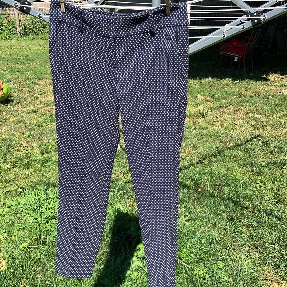 Ann Taylor Petite Navy and White Geometric Pants